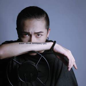 麻豆视频国产剧情演绎
